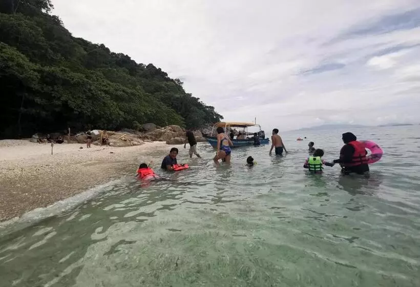 ペンション Perhentian Idaman