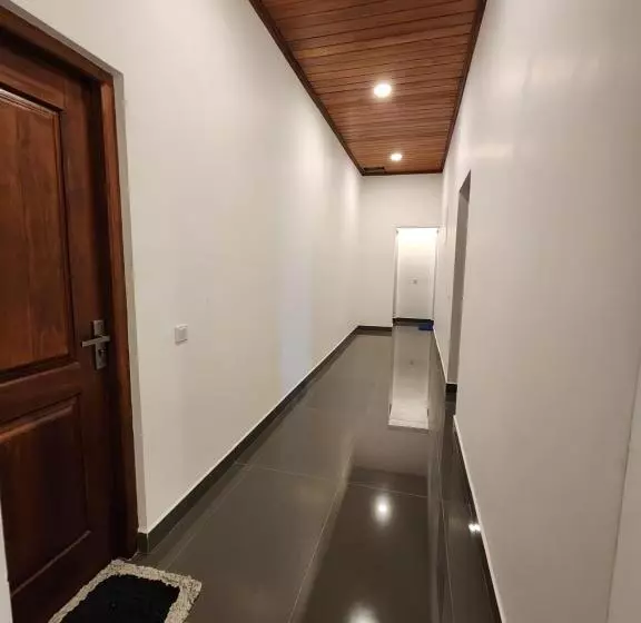 Majatalo Regno Residence The Infinity By Netflix