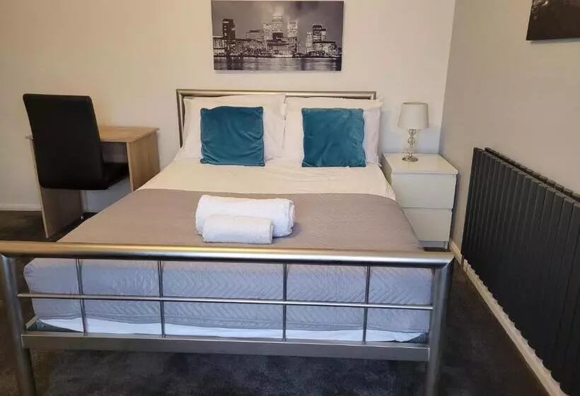 Majatalo Roomstay Hemel