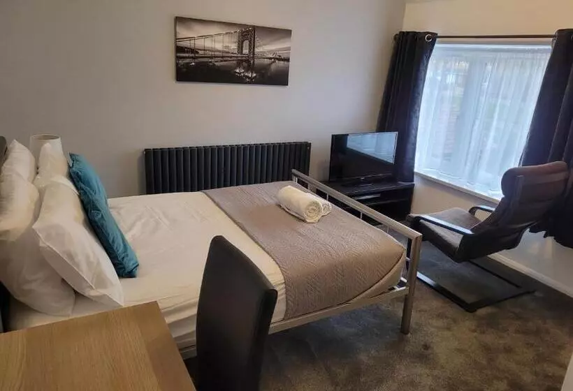 Majatalo Roomstay Hemel