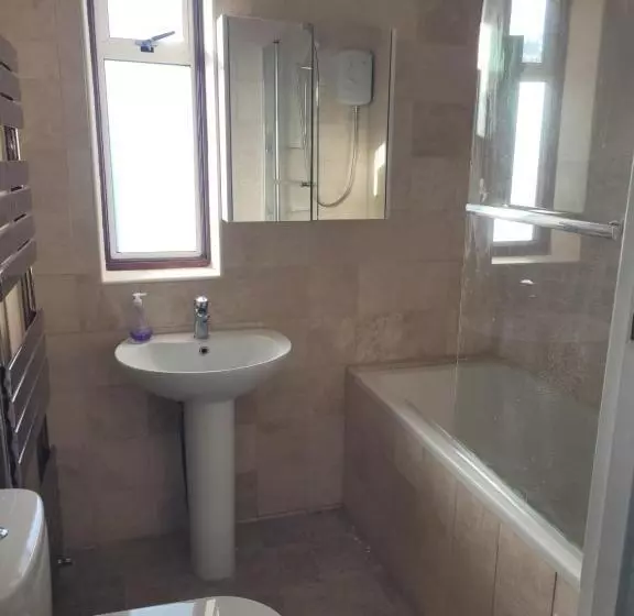 Majatalo Roomstay Hemel