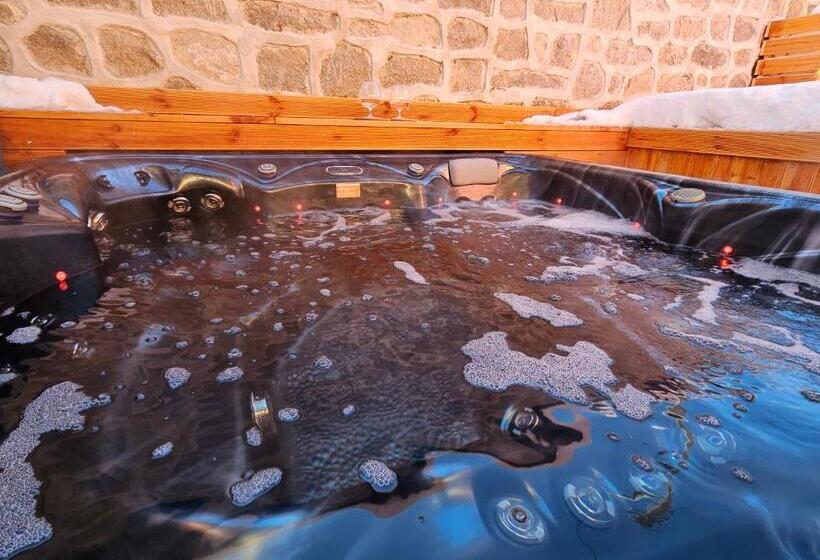 بنسيون Villa Geronimo