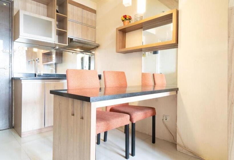 The Suites Metro By Goodvibes Apartment