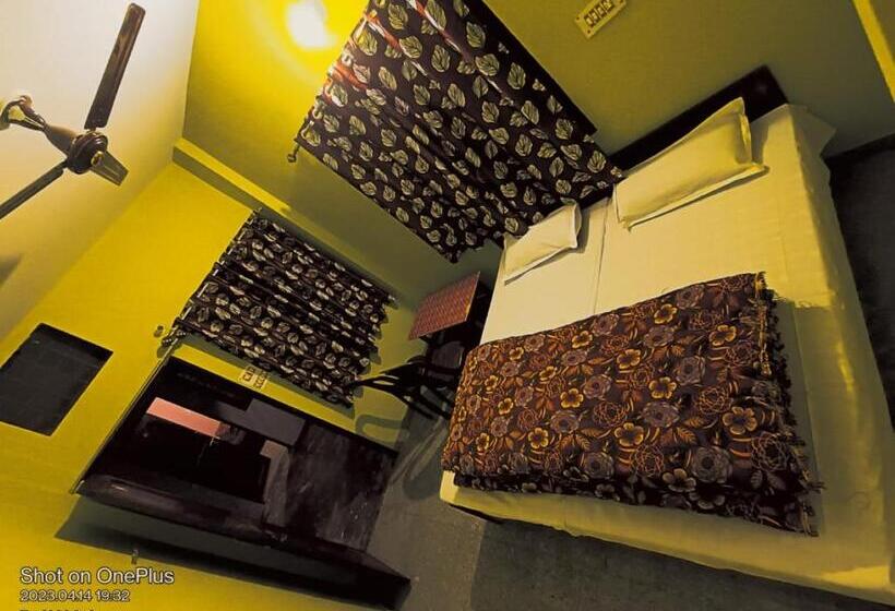 Abhishek Hotel , Sonprayag