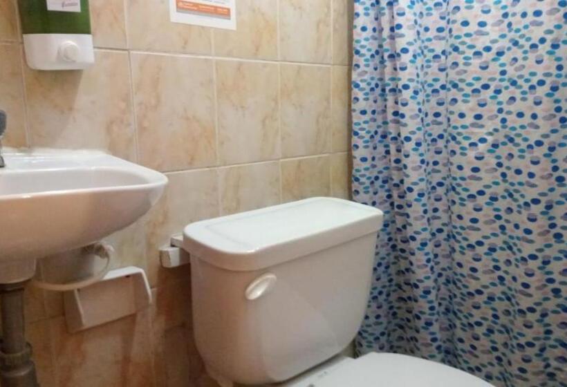 هتل Brisas Del Café