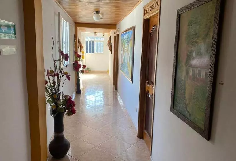 Hotelli Brisas Del Café