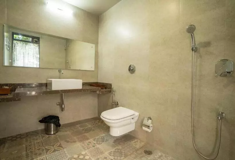 ホテル Jomo Resort Alibaug