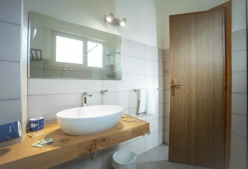 ホテル Leon D Oro