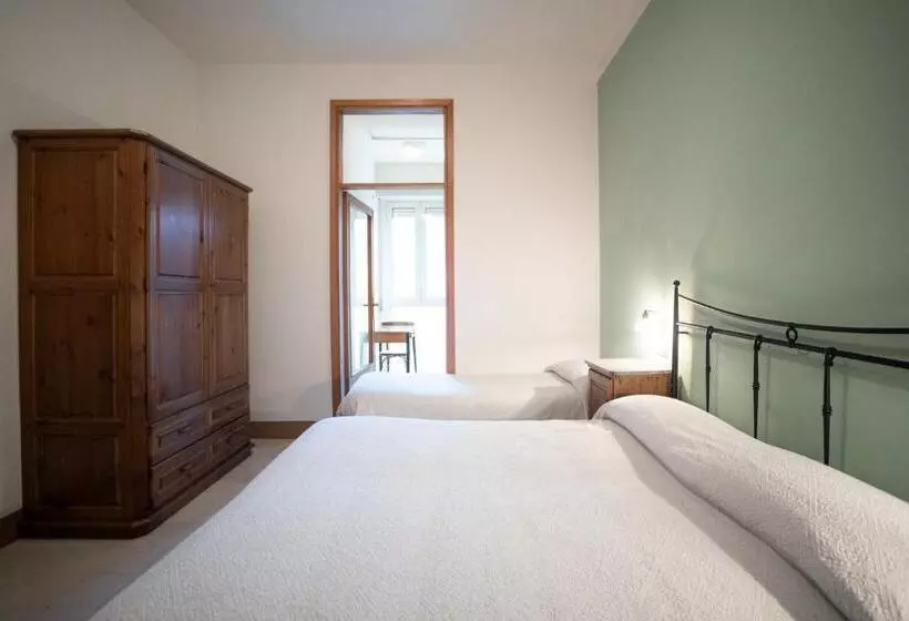 ホテル Leon D Oro