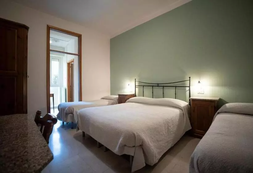 ホテル Leon D Oro