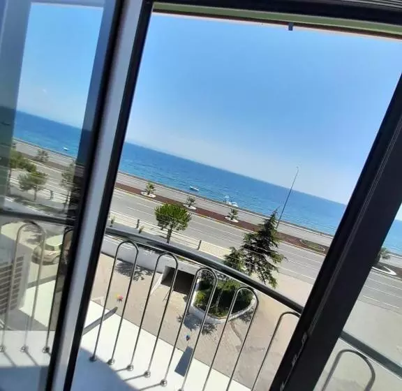 ホテル Lopera Beach