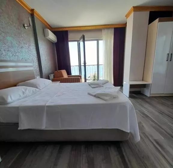 ホテル Lopera Beach