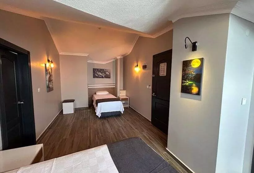 ホテル Lopera Beach