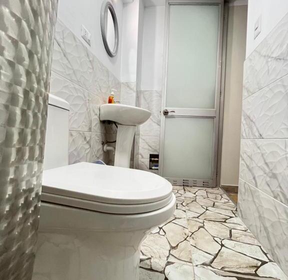 هتل Mariandes Hostel