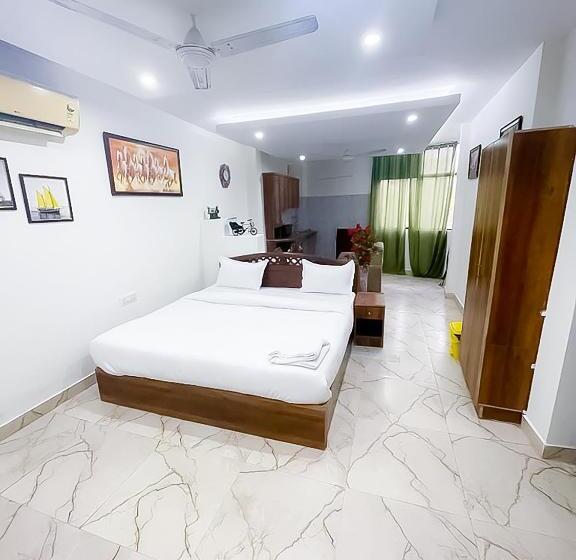 فندق Roomshala 159 Hauz Khas Inn