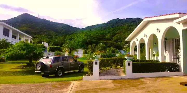 پانسیون Beautiful House With Gazeebo Close To Beach
