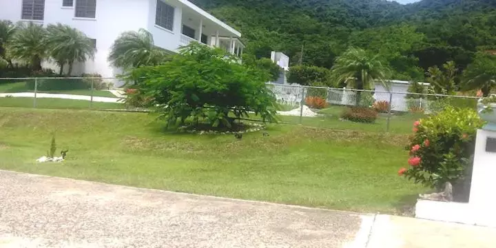 پانسیون Beautiful House With Gazeebo Close To Beach