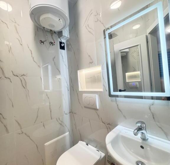 بنسيون Keli’s Apartment