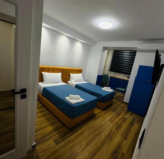 بنسيون Keli’s Apartment