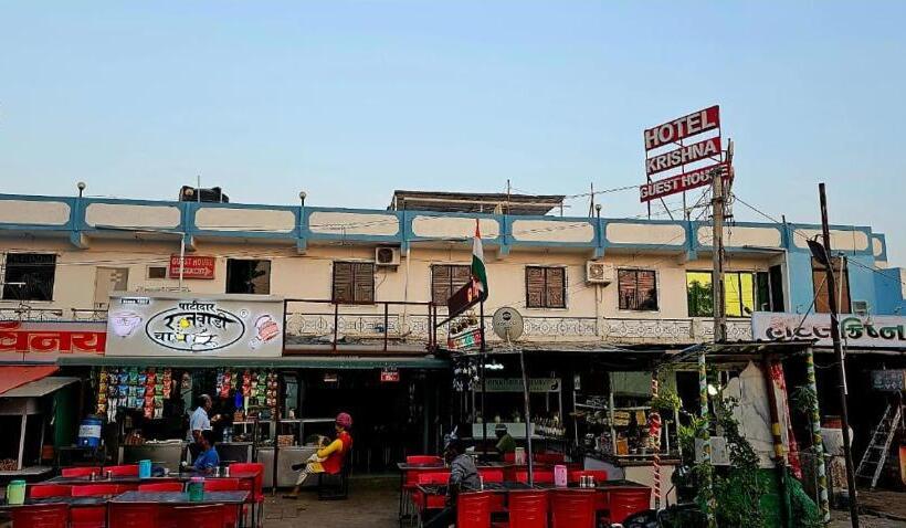 Pensão Krishna Residency Guest House