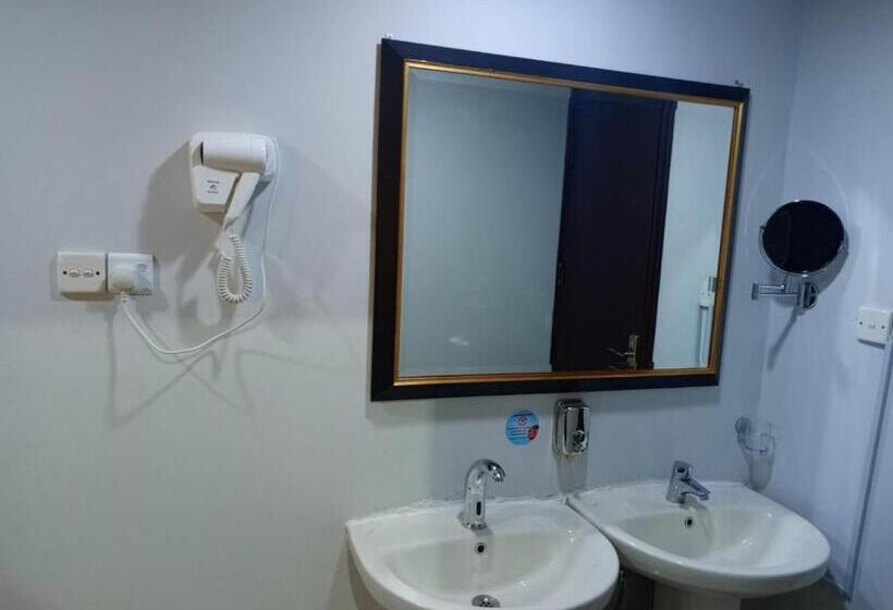 شقق الملتقي