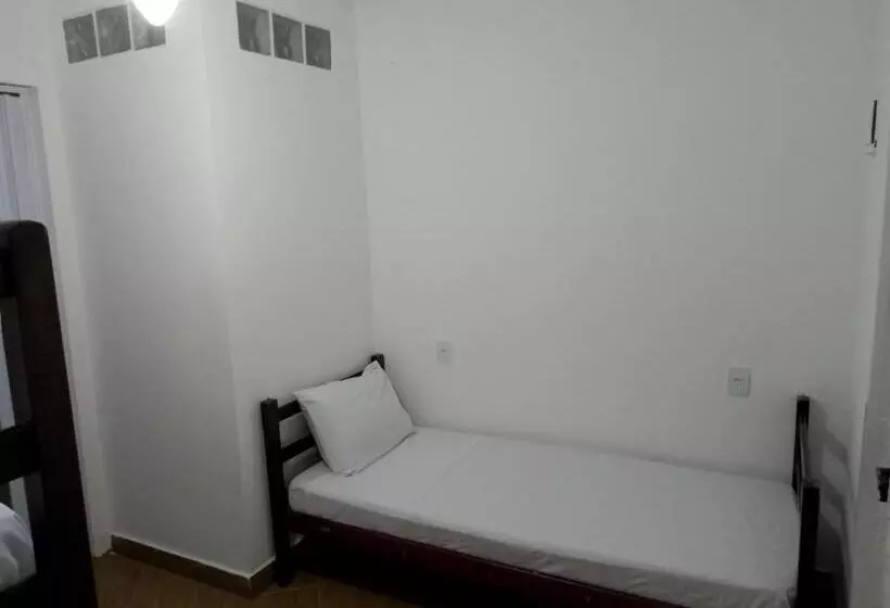 Retkeilymaja Pousada Três Marias Cachoeira Paulista