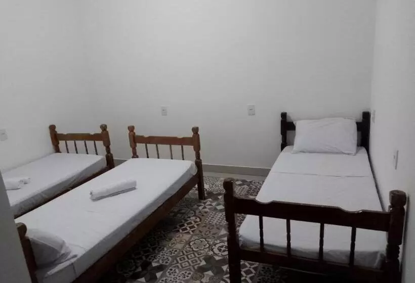 Retkeilymaja Pousada Três Marias Cachoeira Paulista