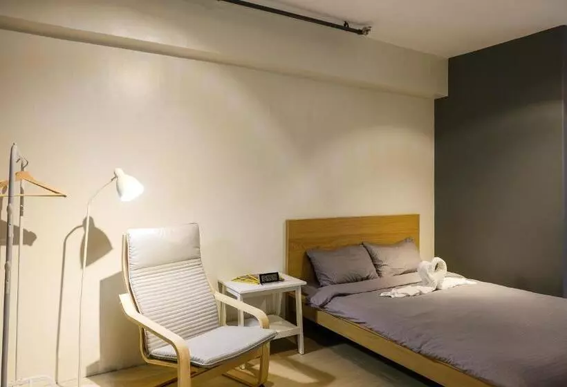 ユースホステル Siesta Spaces Adela