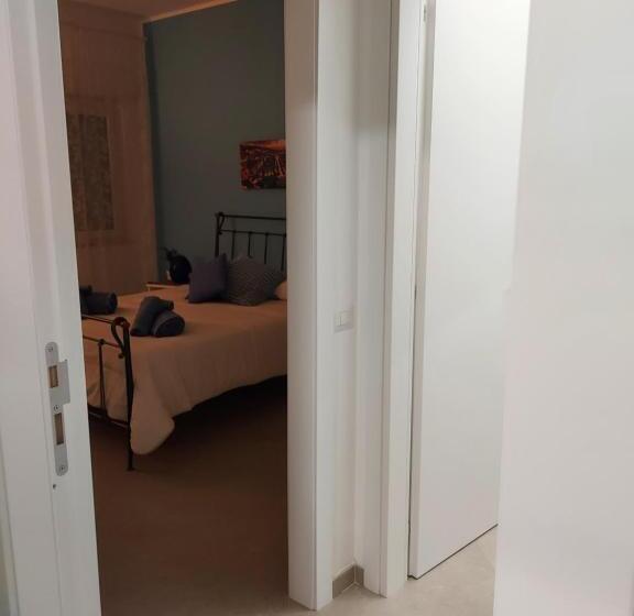 تختخواب و صبحانه Morghen 88 Vomero Rooms