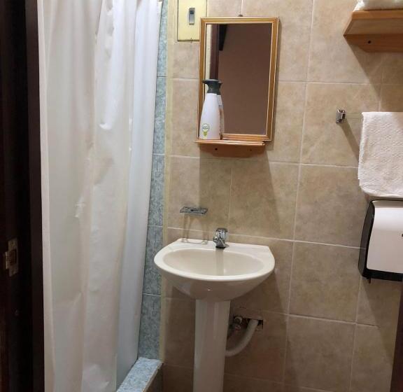 تختخواب و صبحانه Posada Rosa Balvina