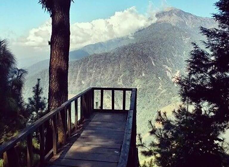 تختخواب و صبحانه Posada Rosa Balvina