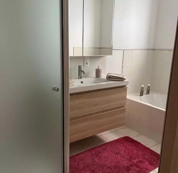 Aamiaismajoitus (B&B) Tommorowland