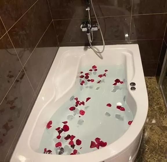 ホテル Kanyon Vadi̇
