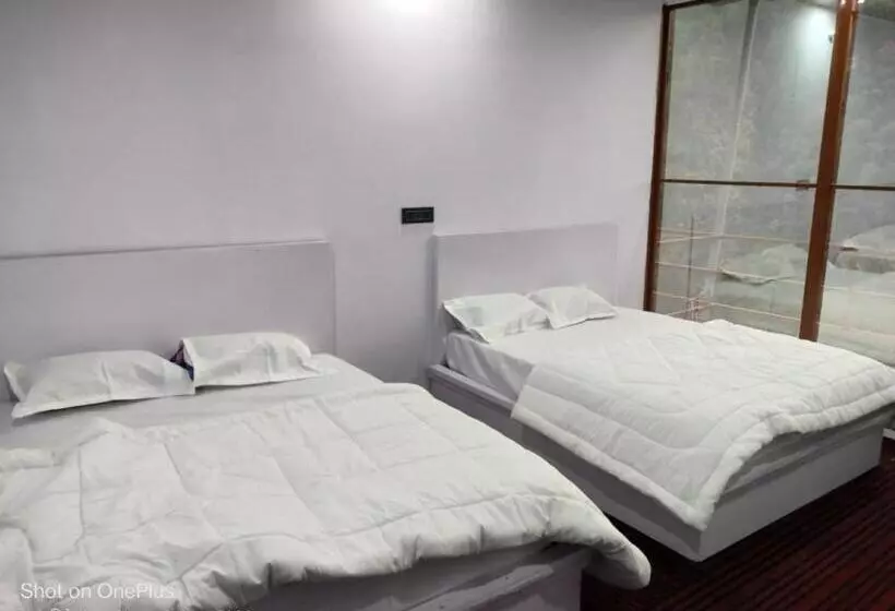 ホテル Kedar Hill Resort Sonprayag