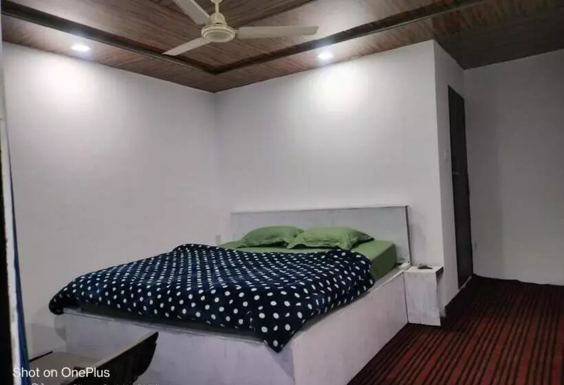 ホテル Kedar Hill Resort Sonprayag