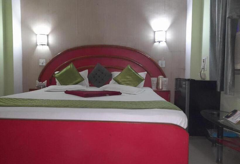 בית מלון כפרי Swapanlok, Couple Friendly