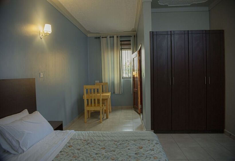 هتل Transit Haven