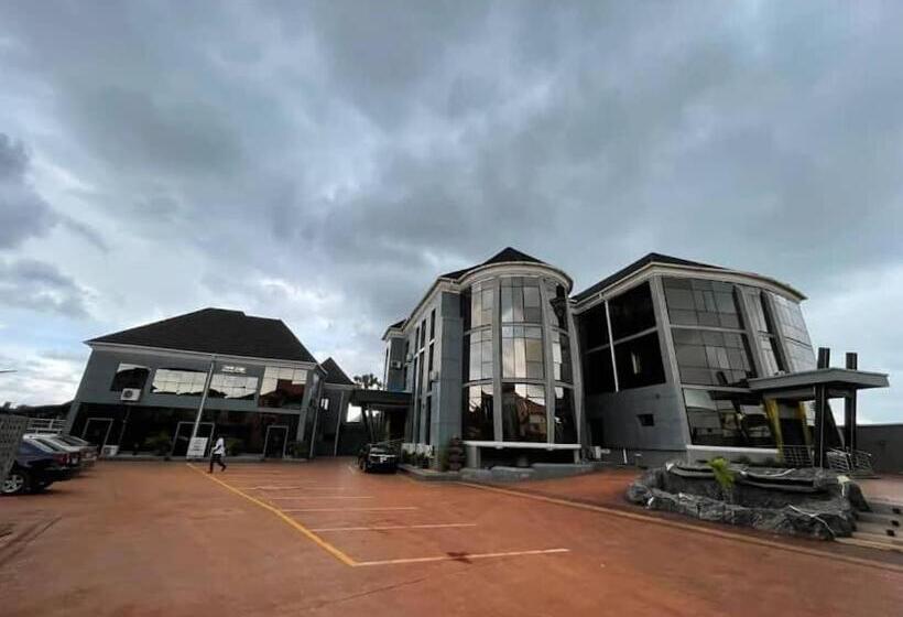 Infinite Luxury Hotels And Suites