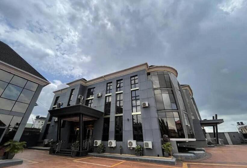 Infinite Luxury Hotels And Suites