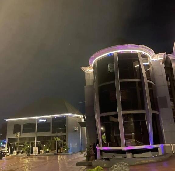 Infinite Luxury Hotels And Suites