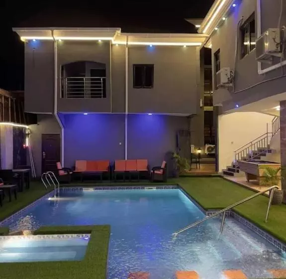 Infinite Luxury Hotels And Suites