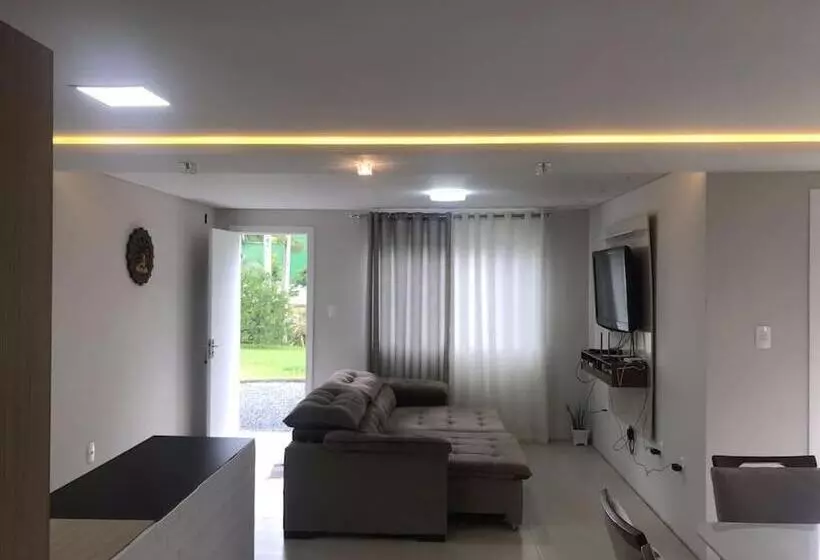 ペンション Casa Completa Com 2 Quartos No Centro
