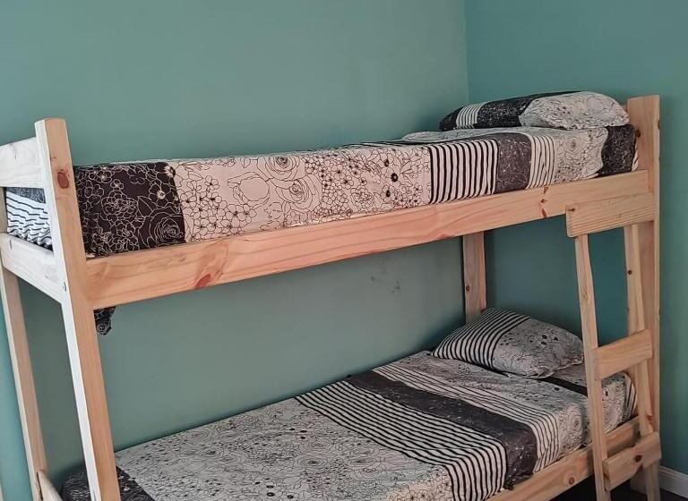 پانسیون Hostel Ezeiza