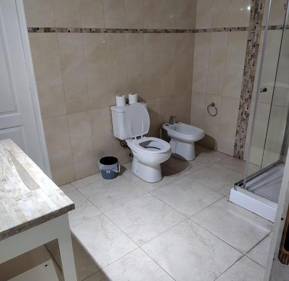 پانسیون Hostel Ezeiza