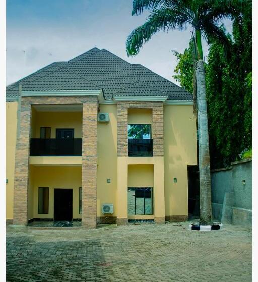 پانسیون House 7a