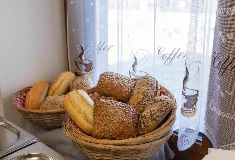 Majatalo Penzion Krumlovské Rozcestí