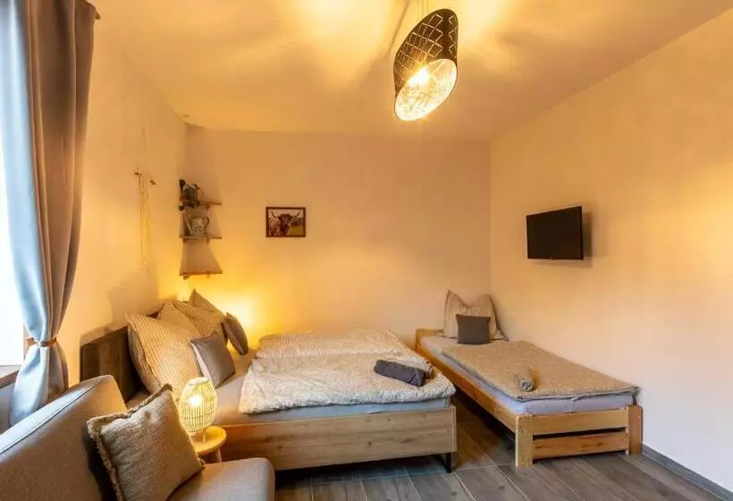 Majatalo Penzion Krumlovské Rozcestí