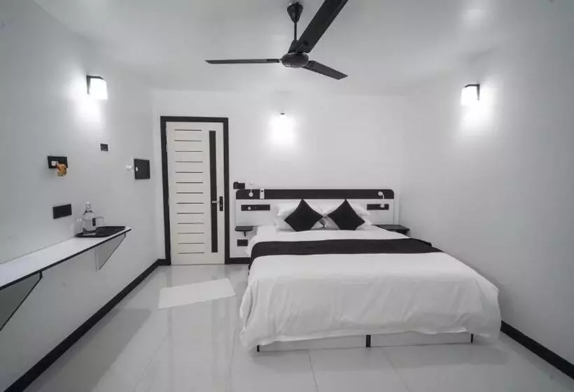 پانسیون Sunset Beach Stay At Mathiveri