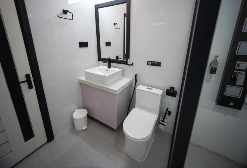 پانسیون Sunset Beach Stay At Mathiveri