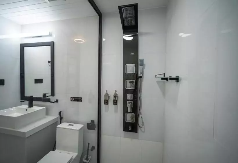 پانسیون Sunset Beach Stay At Mathiveri